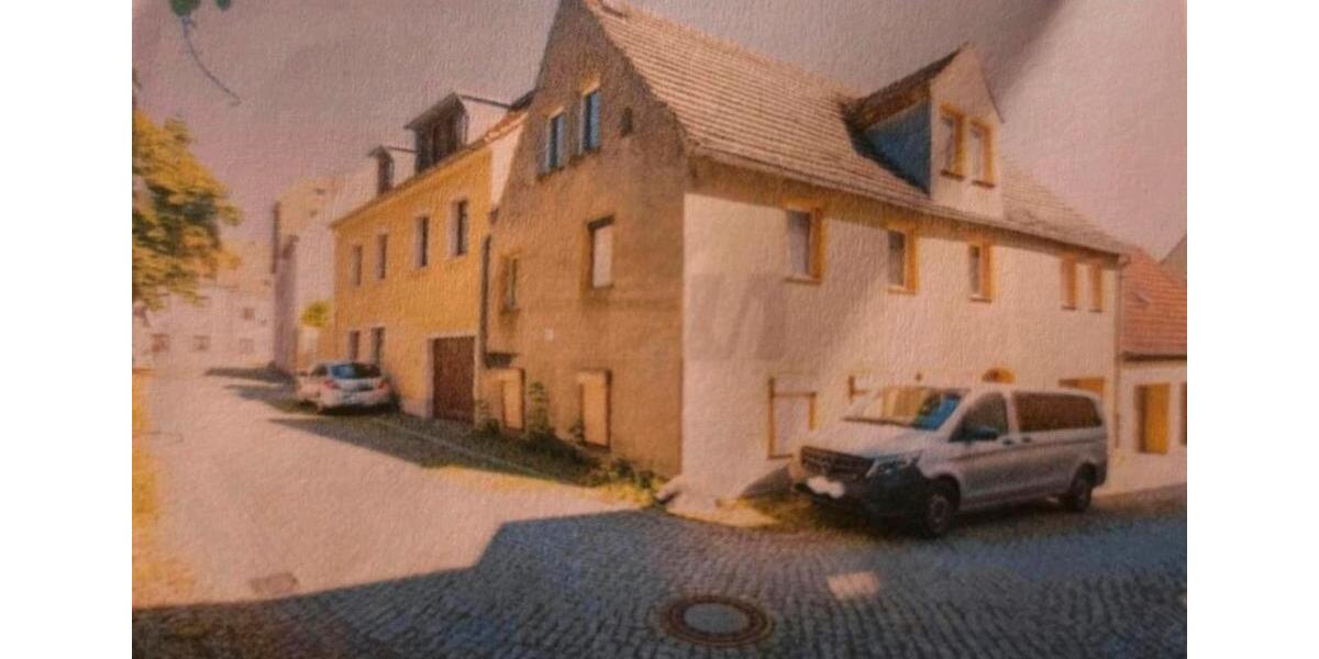 Reihenhaus Rötha - 9 Zimmer, 200 m&sup2;, 65.000&euro; | Angebot:25172566