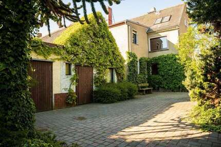 Haus zum Kaufen in Grimma 185.000 € 148.18 m²