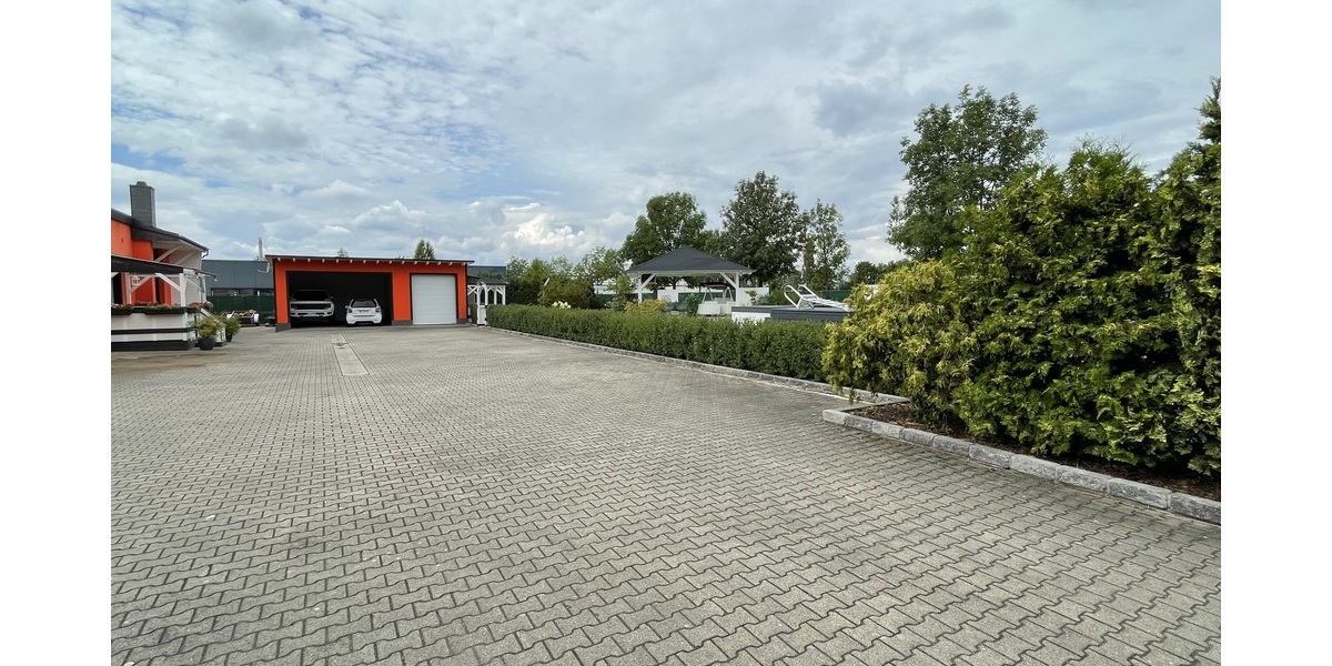 Traumhaftes Anwesen! modernes Wohnen und Arbeiten mit Pool, Einliegerwohnung, Werkstatt und mehr 5 zimmer