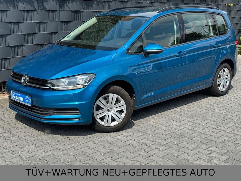 VW Touran 95.000 km 19.900 € Markkleeberg 04416