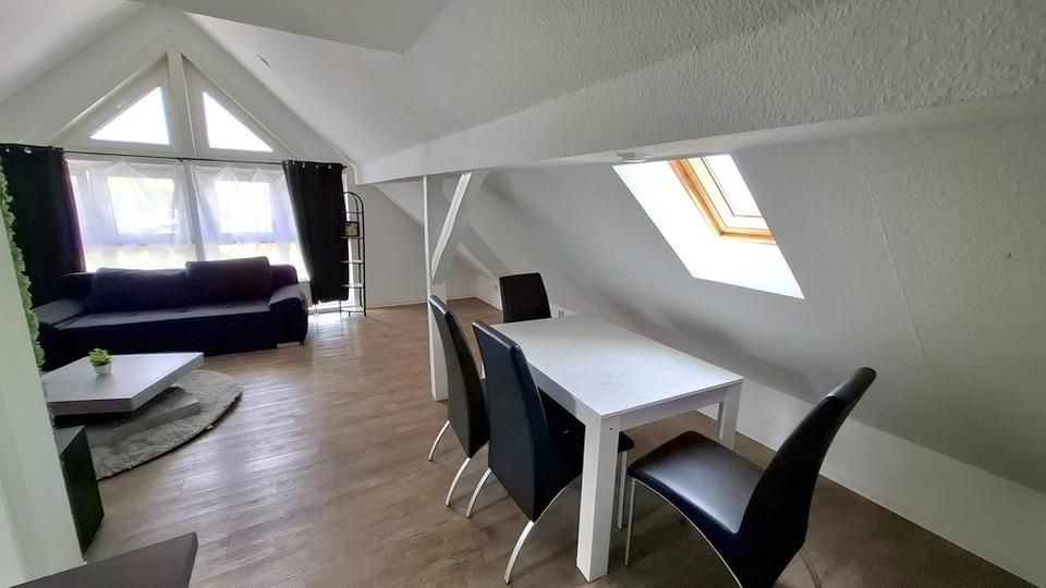 Dachgeschoßwohnung Schkeuditz - 1 Zimmer, 42 m&sup2;, 419&euro; | Angebot:26195911