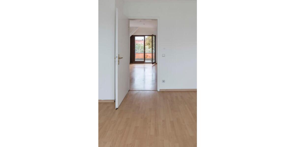 Lichtdurchflutete, großzügige Dachterrassenwohnung, Gohlis 3 zimmer