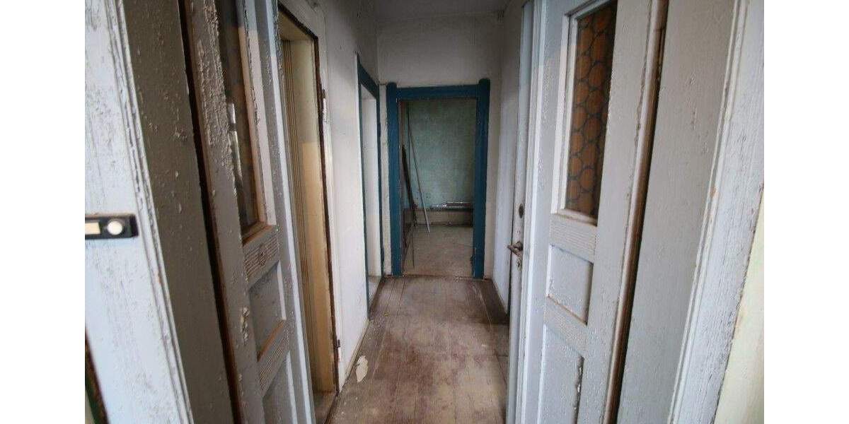 Mehrfamilienhaus, Wohnhaus Zwenkau - 7 Zimmer, 149.001&euro; | Angebot:25695866