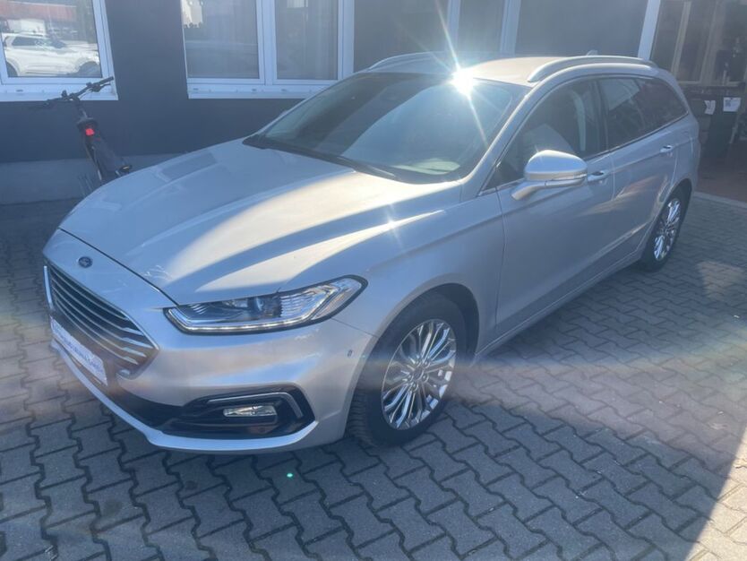 Ford Mondeo 62.998 km 23.499 € Leuna 06237