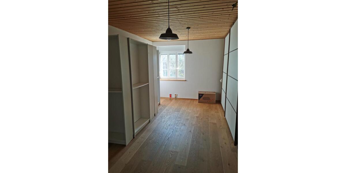 Doppelhaushälfte Borna - 6 Zimmer, 166 m&sup2;, 390.000&euro; | Angebot:26758013