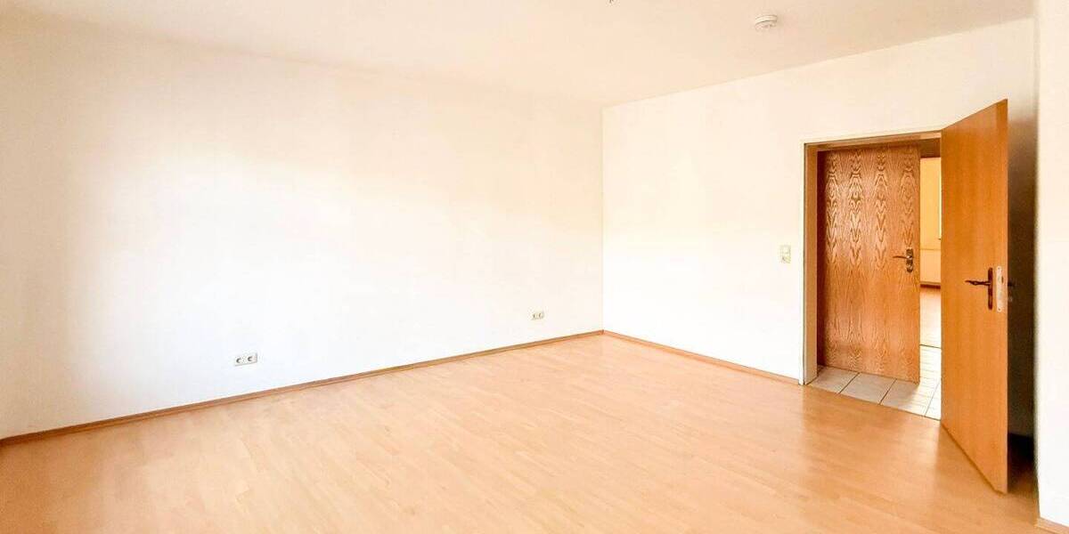 Etagenwohnung Leipzig Gohlis-Süd - 2 Zimmer, 74 m&sup2;, 670&euro; | Angebot:26891588