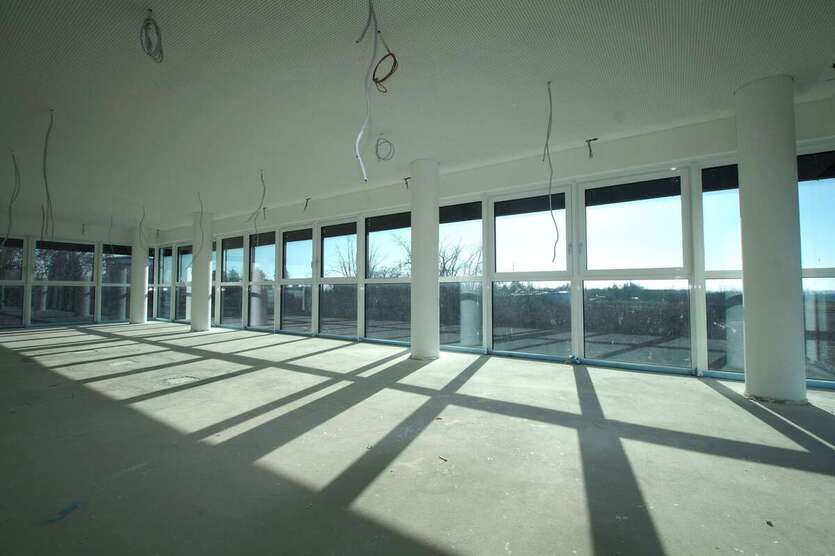 Energieeffiziente Gewerbeimmobilie mit Top-Verkehrsanbindung in Schkeuditz zimmer