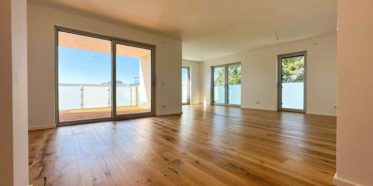 Exklusives Wohnen mit sonniger 11 m² Loggia und beeindruckendem Weitblick - provisionsfrei 4 zimmer