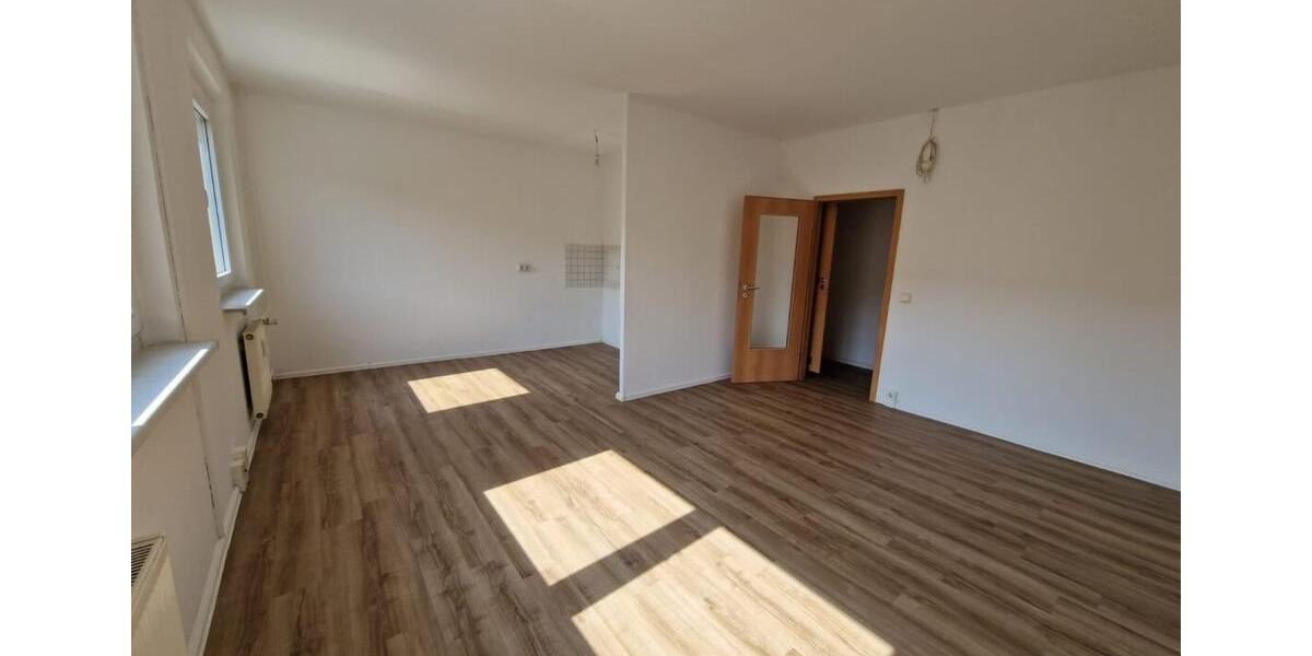 Etagenwohnung Leipzig West - 1 Zimmer, 33 m&sup2;, 327&euro; | Angebot:24752112