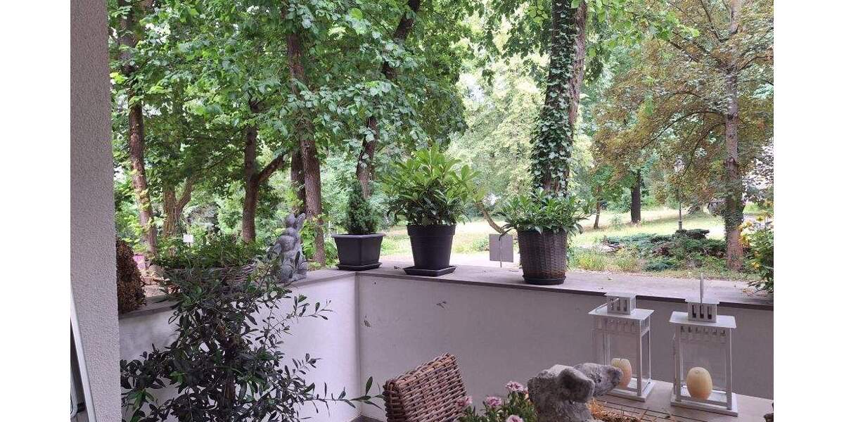 Exklusive 5-Zimmer-Eigentumswohnung mit 154 m² Wohnfläche in grüner Lage 5 zimmer