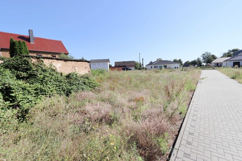 Ländliches Idyll - Teil einer neuen Ansiedlung - ruhig gelgen - voll erschlossen zimmer