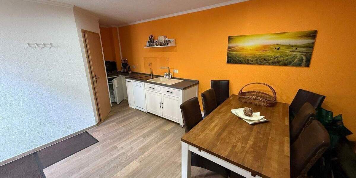 +++ Ein- Zweifamilienhaus mit möglicher Einliegerwohnung, oder Büro +++ 6 zimmer