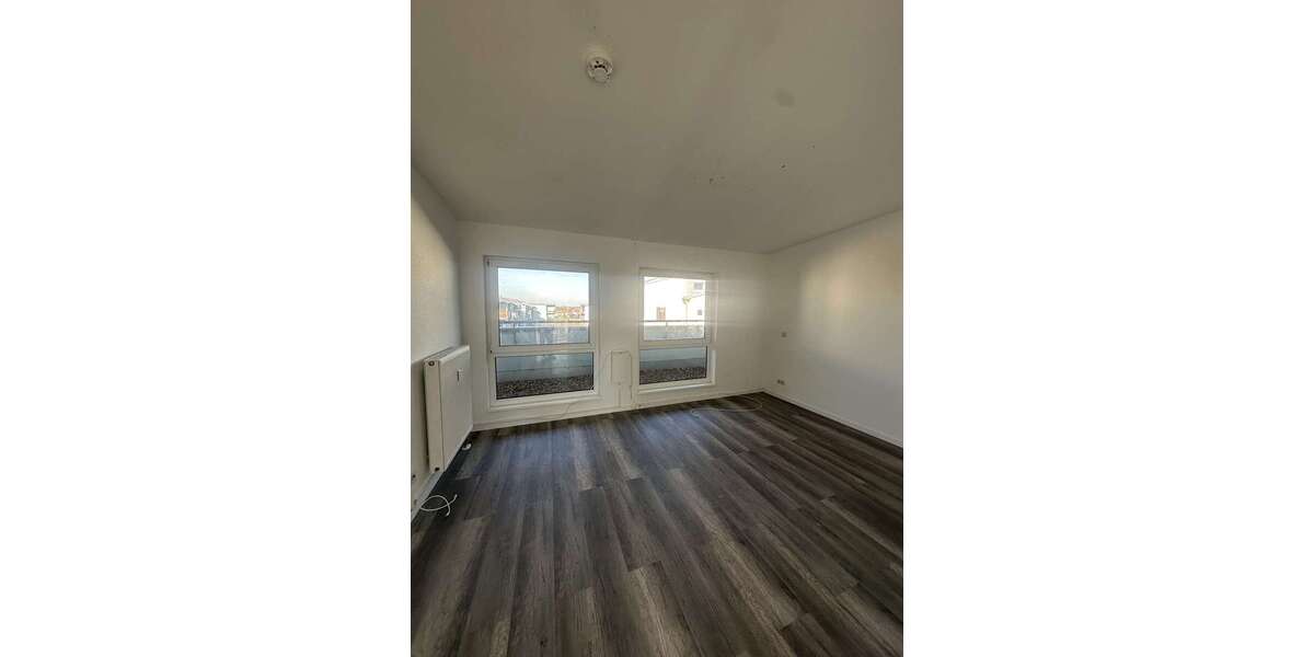 ++Große und Helle 3-Raumwohnung im Dachgeschoss++ 3 zimmer