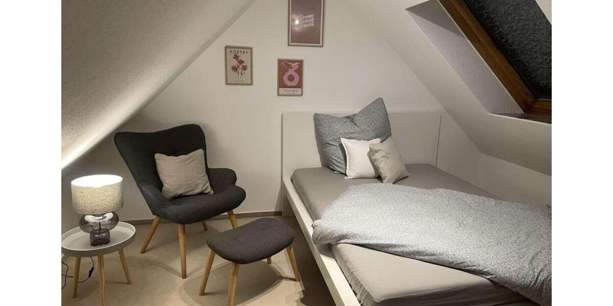 Dachgeschoßwohnung Leipzig Nord - 3 Zimmer, 74 m&sup2;, 1.100&euro; | Angebot:24296168