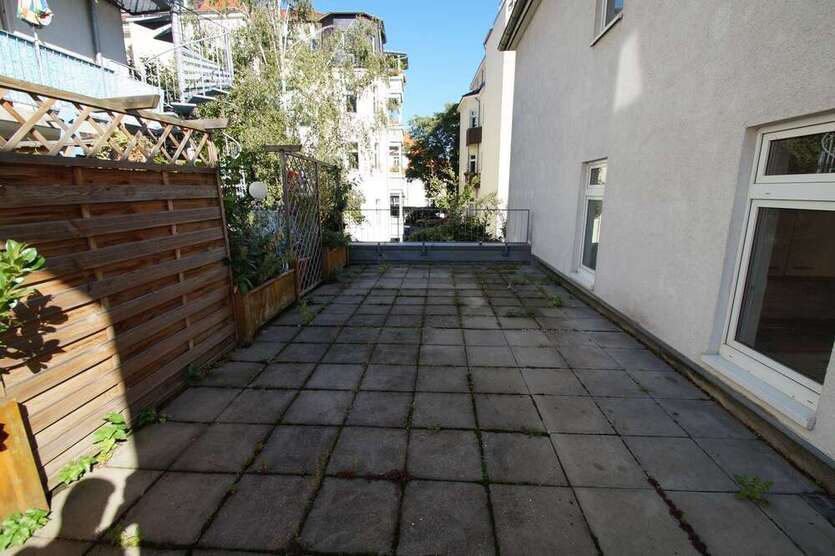 Gewerbe- Wohneinheit mit Gartenanteil & Stellplatz im beliebten Leipzig-Gohlis 2 zimmer