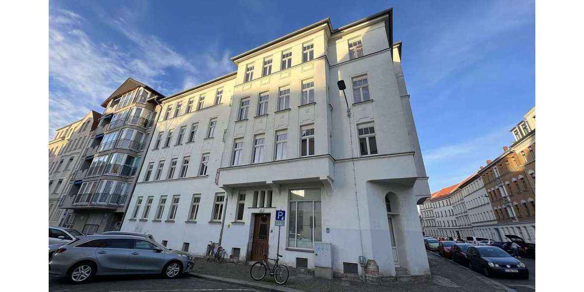 Investieren in Leipzig-Schönefeld: Denkmalgeschütztes ETW-Paket mit 3 Einheiten zimmer
