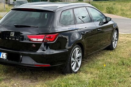 Seat Leon 126.500 km 13.500 &euro; Beucha 04824