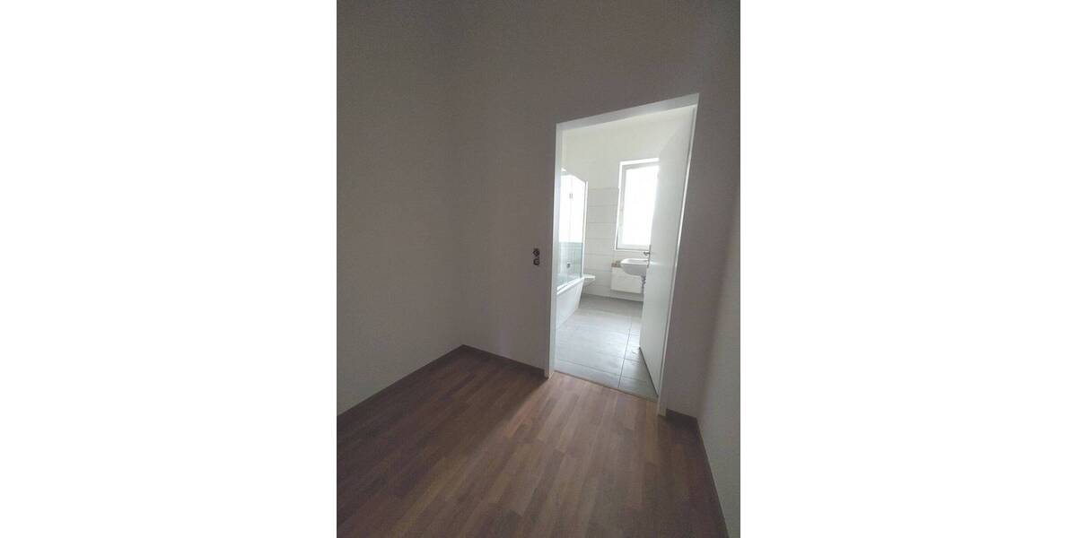 Etagenwohnung Taucha Graßdorf - 2 Zimmer, 60 m&sup2;, 500&euro; | Angebot:26503103