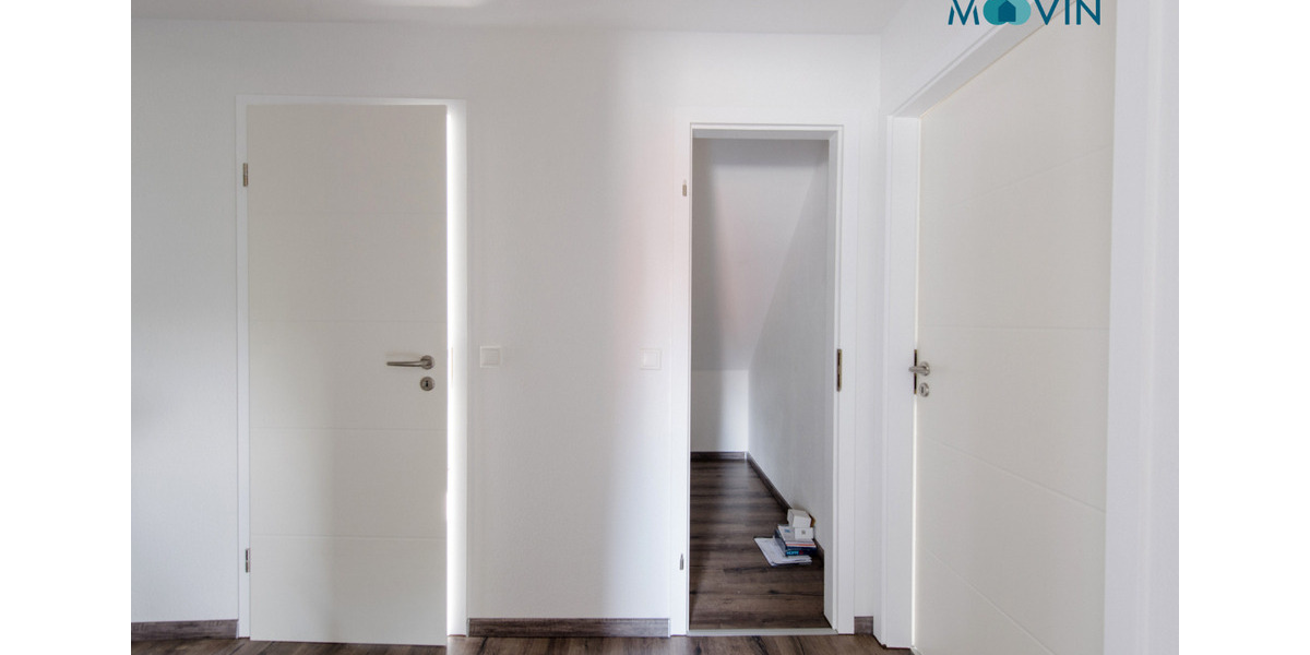 Dachgeschoßwohnung Böhlen - 3 Zimmer, 50 m&sup2;, 450&euro; | Angebot:26490344