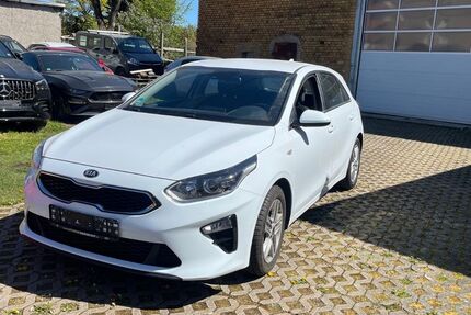 Kia ceed / Ceed 210.000 km 7.999 &euro; Leipzig 04288
