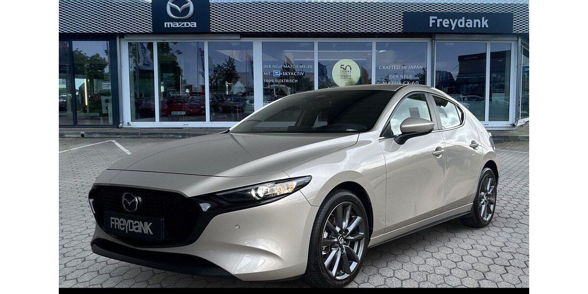 Mazda 3 8.685 km 22.990 &euro; Leipzig 04178