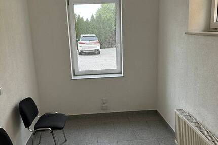 Gewerbeobjekt Böhlen - 2 Zimmer, 56 m&sup2;, 750&euro; | Angebot:25744993