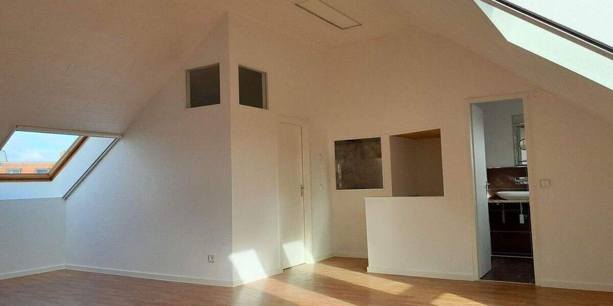 Etagenwohnung Leipzig Gohlis-Mitte - 3 Zimmer, 95 m&sup2;, 285.000&euro; | Angebot:25716423