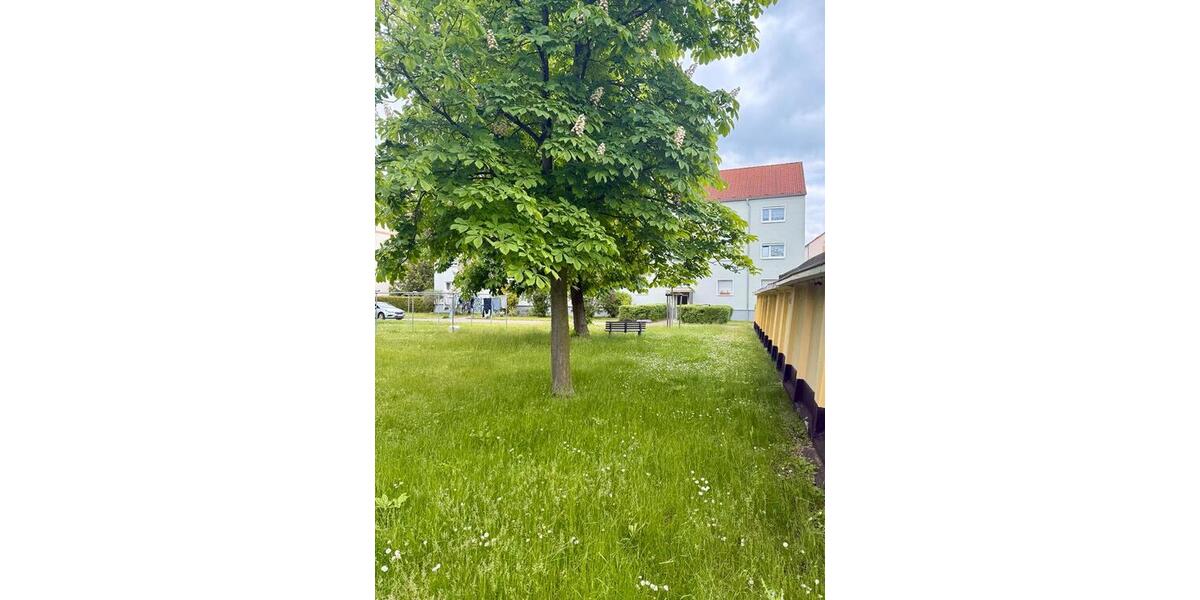 Erdgeschoßwohnung Merseburg - 4 Zimmer, 82 m&sup2;, 128.000&euro; | Angebot:26698404
