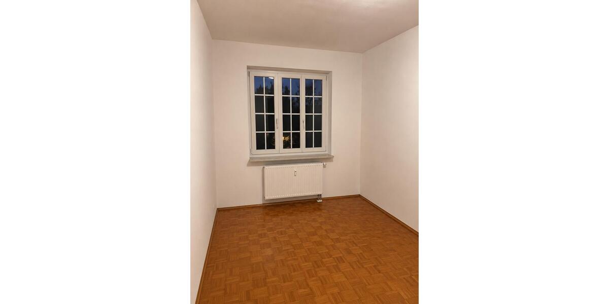 Etagenwohnung Leipzig Südwest - 2 Zimmer, 60 m&sup2;, 510&euro; | Angebot:26613585