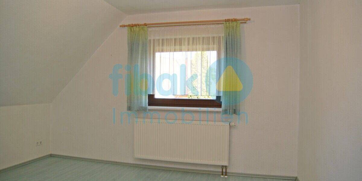 Einfamilienhaus Borna - 5 Zimmer, 121 m&sup2;, 329.000&euro; | Angebot:26904006