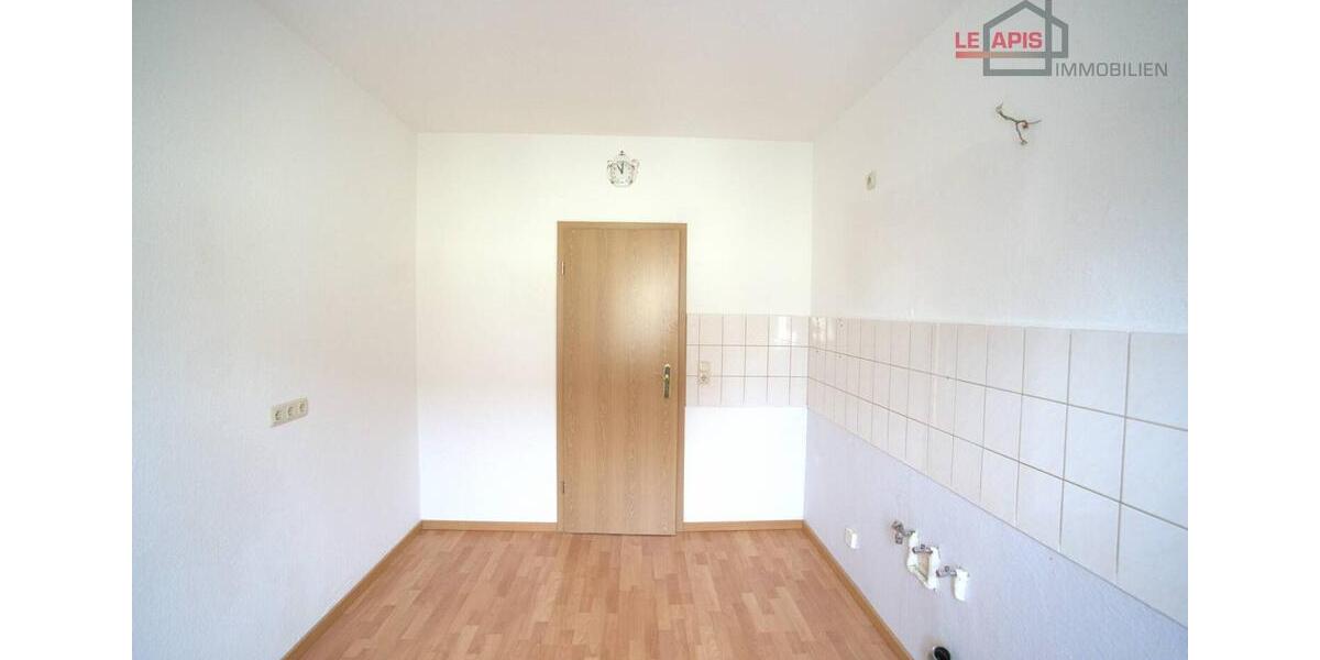 Etagenwohnung Böhlen - 3.5 Zimmer, 75 m&sup2;, 638&euro; | Angebot:26060661