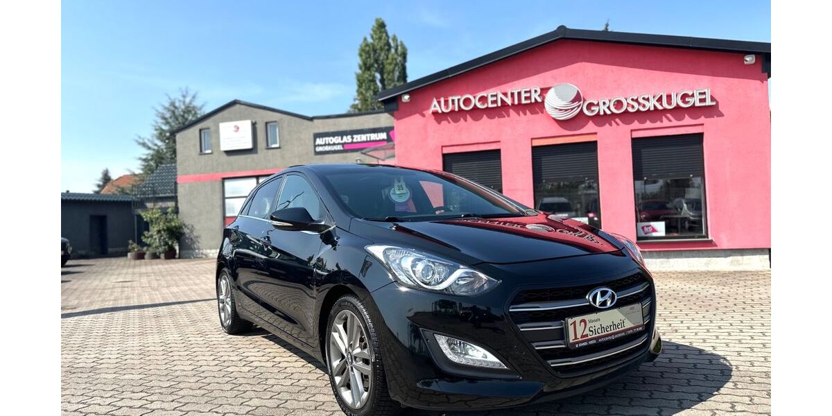 Hyundai i30 100.000 km 11.799 &euro; Kabelsketal/OT Großkugel 06184