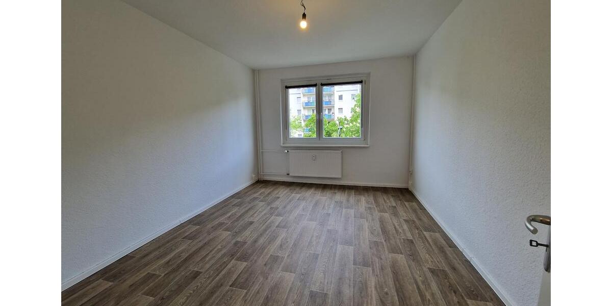 Etagenwohnung Leipzig Lausen-Grünau - 2 Zimmer, 56 m&sup2;, 434&euro; | Angebot:26587852