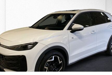 VW T-Roc 7.500 km 37.930 &euro; Leipzig 04178
