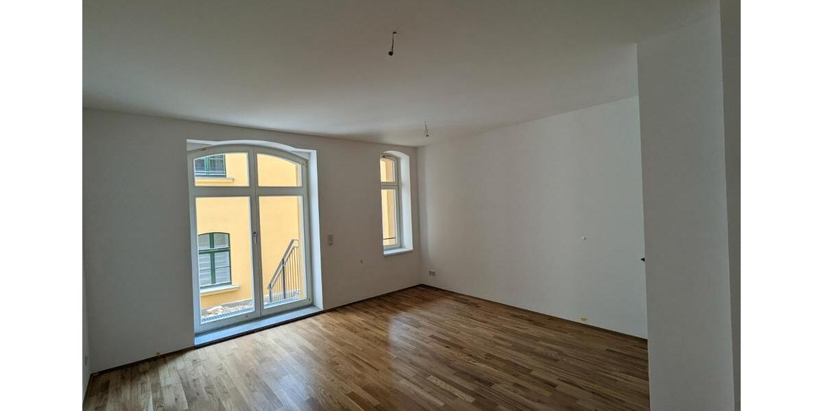 Erdgeschoßwohnung Borna - 3 Zimmer, 88 m&sup2;, 660&euro; | Angebot:26260044