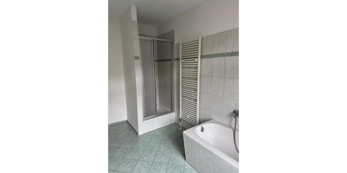 Hochparterre Leipzig Nord - 3 Zimmer, 93 m&sup2;, 1.270&euro; | Angebot:26396294