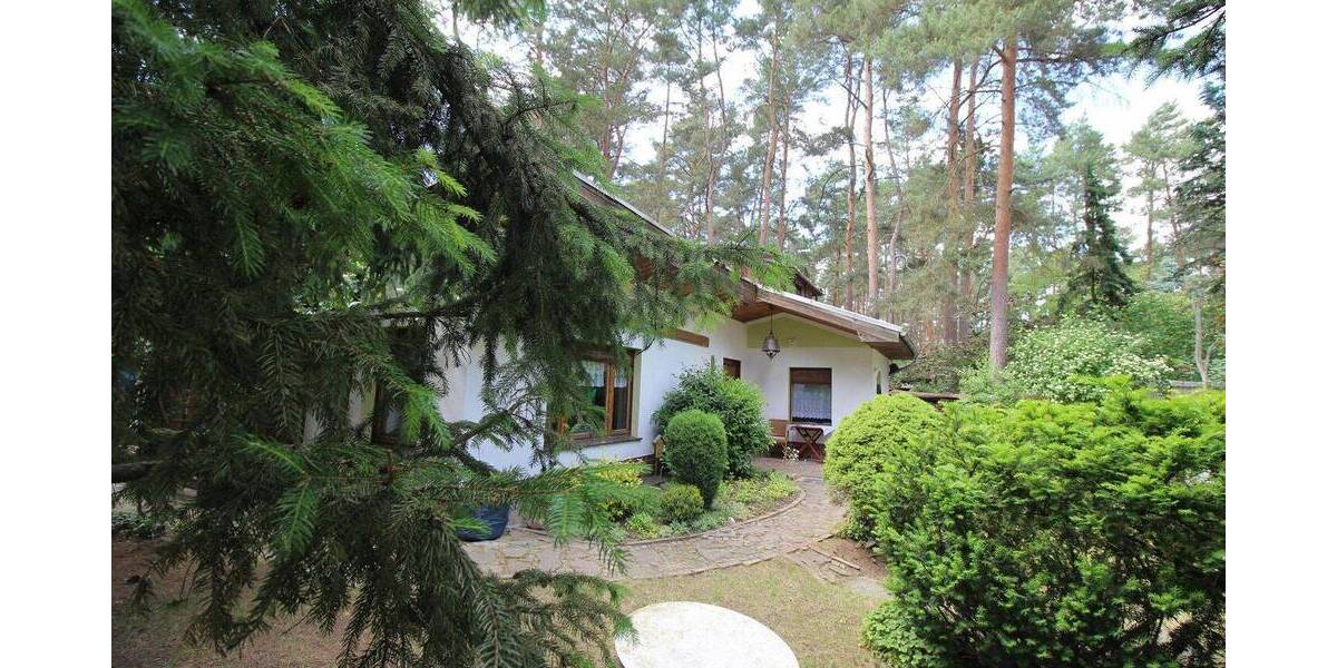 Mehrfamilienhaus, Wohnhaus Zschpplin Glaucha - 3 Zimmer, 46 m&sup2;, 50.000&euro; | Angebot:26909242