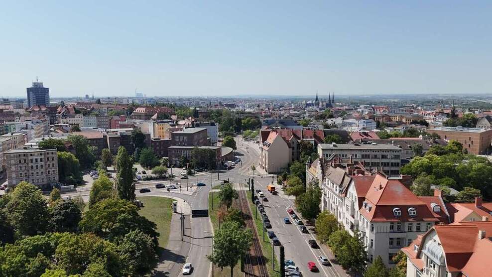Aufgteiltes Gründerzeithaus im Hallenser Paulusviertel zimmer