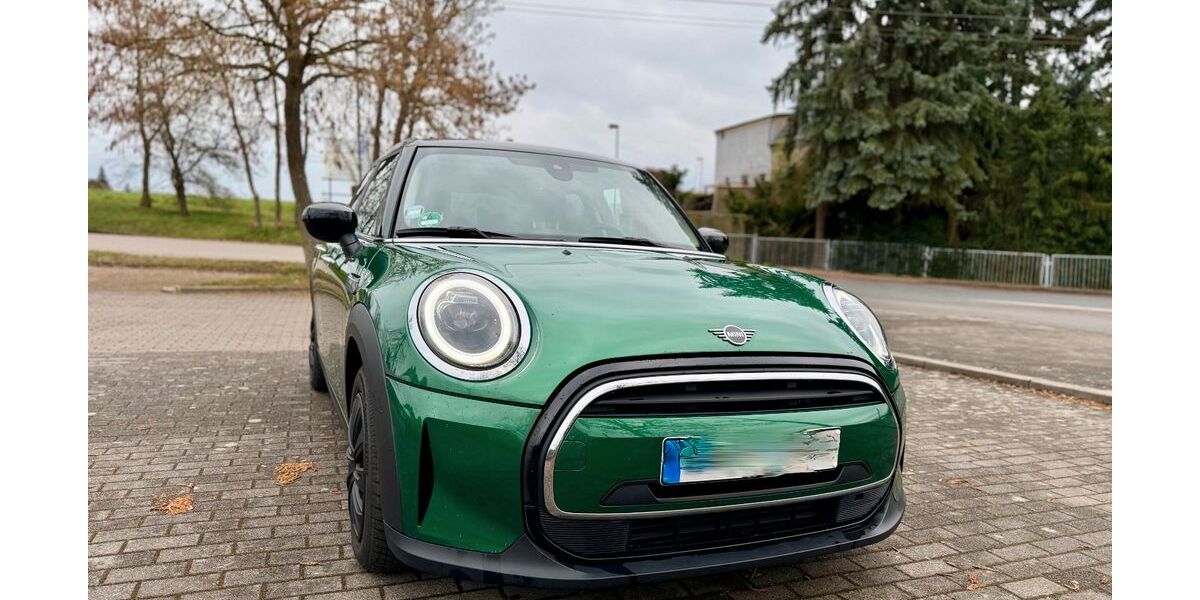 Mini Cooper 32.000 km 24.000 &euro; Gerichshain 04827