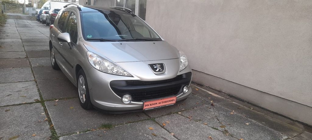 Peugeot 207 214.000 km 2.890 € Leipzig 04158
