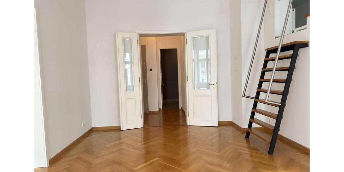 Etagenwohnung Leipzig Mitte - 4 Zimmer, 142 m&sup2;, 2.588&euro; | Angebot:26404478