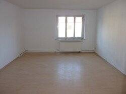 Etagenwohnung Lützen Zorbau - 3 Zimmer, 77 m&sup2;, 400&euro; | Angebot:24031808