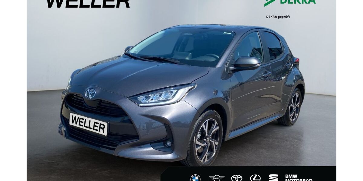 Toyota Yaris 2.205 km 23.390 &euro; Leipzig 04178