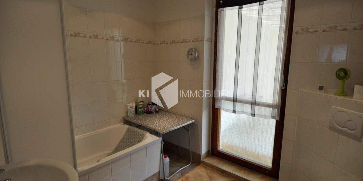 Reihenmittelhaus Regis-Breitingen Breitingen - 7 Zimmer, 120 m&sup2;, 58.000&euro; | Angebot:25672475