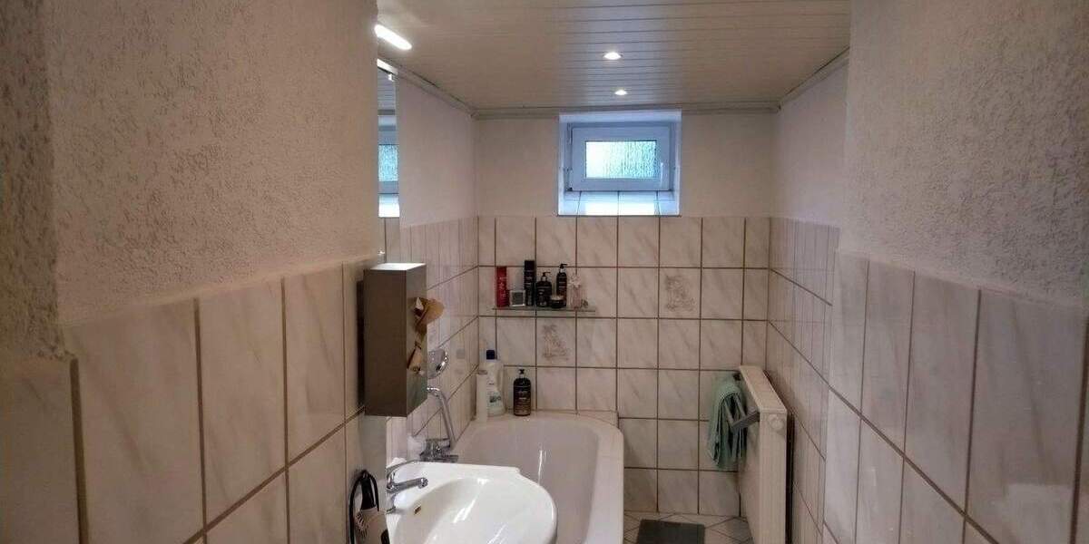 Doppelhaushälfte Grimma - 4 Zimmer, 87 m&sup2;, 230.000&euro; | Angebot:25770733