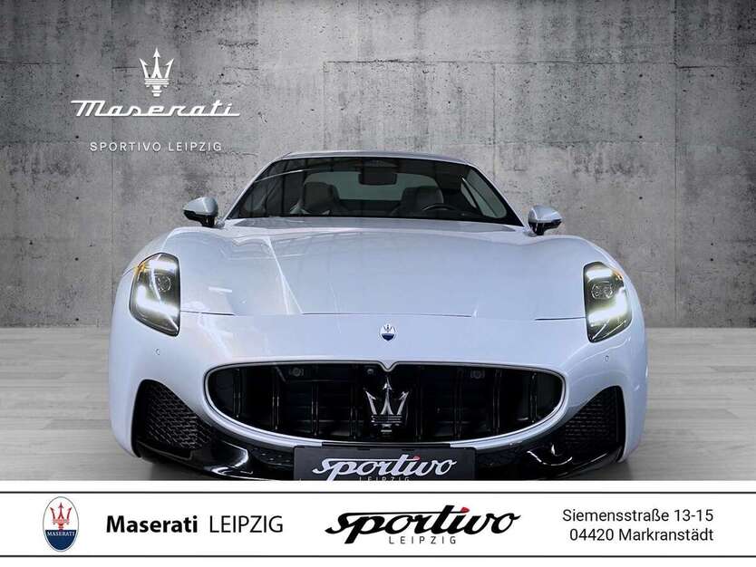 Maserati GranTurismo 4.570 km 161.111 € Markranstädt 04420