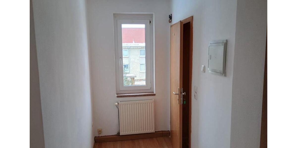Etagenwohnung Borna - 2.5 Zimmer, 61 m&sup2;, 396&euro; | Angebot:27631256