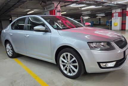 Skoda Octavia 109.000 km 8.500 &euro; Leipzig 04107