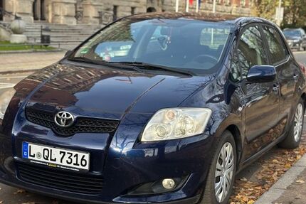 Toyota Auris 157.000 km 4.700 &euro; Leipzig 04129
