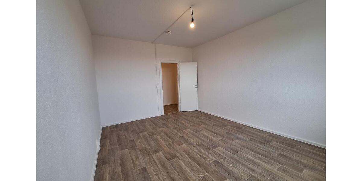 Erdgeschoßwohnung Leipzig West - 5 Zimmer, 109 m&sup2;, 929&euro; | Angebot:25648124